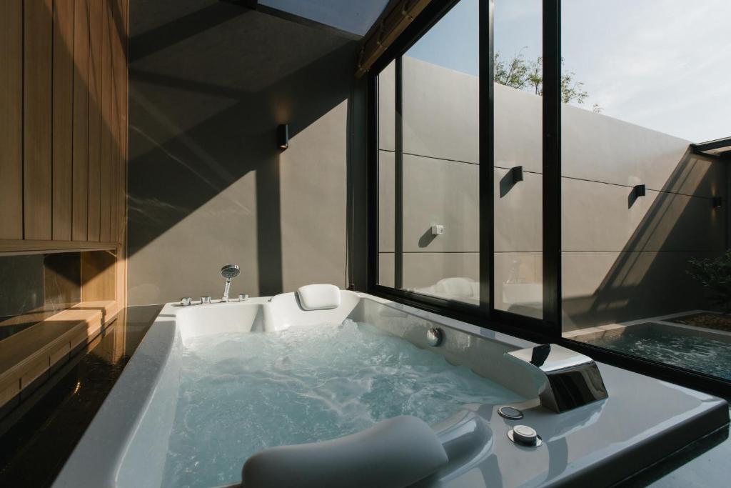 Zeen Sky Resort photo 3