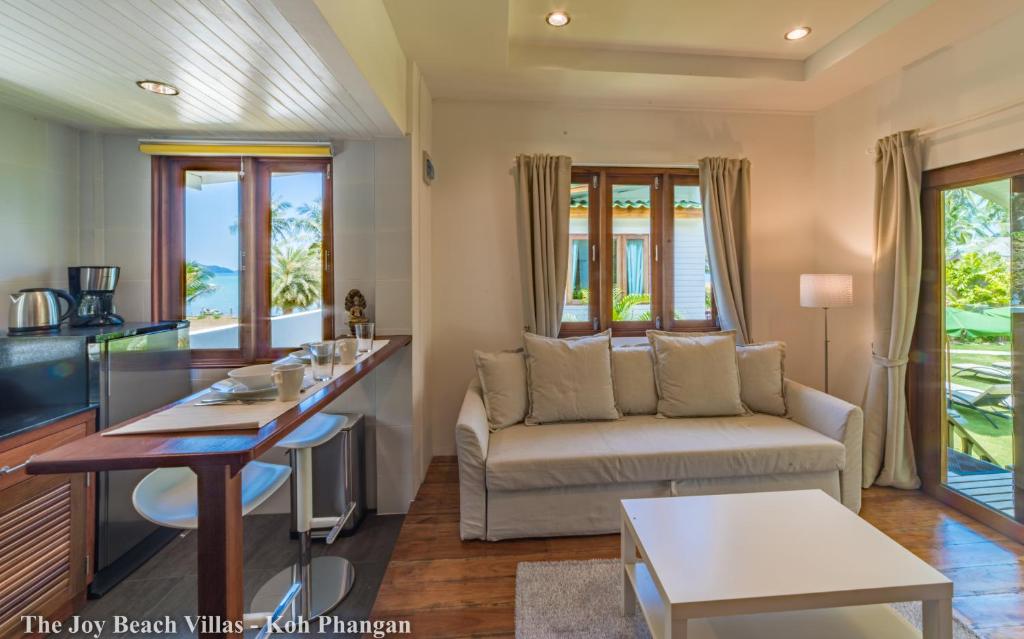 The Joy Beach Villas photo 3