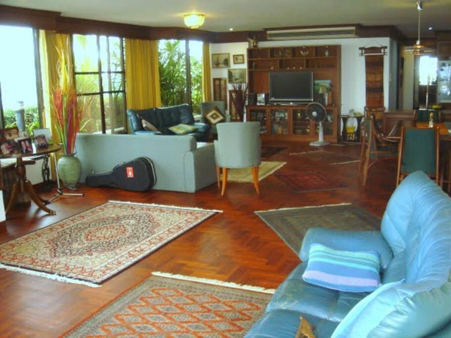 Stunning 24th Fl Terrace Penthouse! photo 2