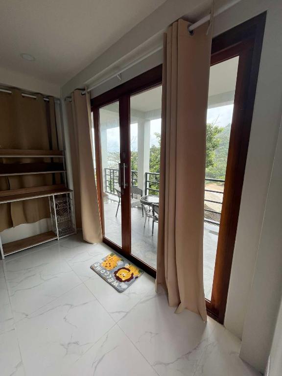 Silver Cliff Bungalow photo 3