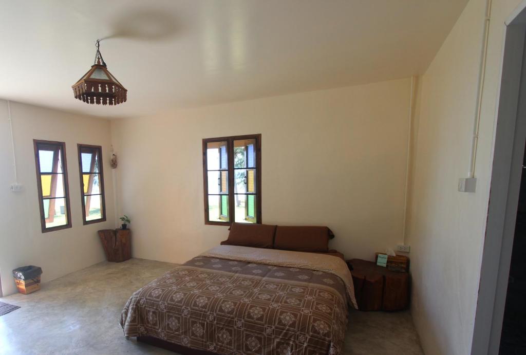 TK Beach Resort Koh Mak photo 2