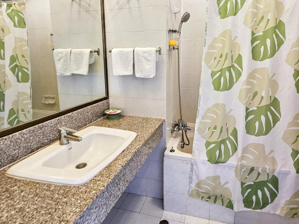 Sirin Hotel Hua Hin photo 3