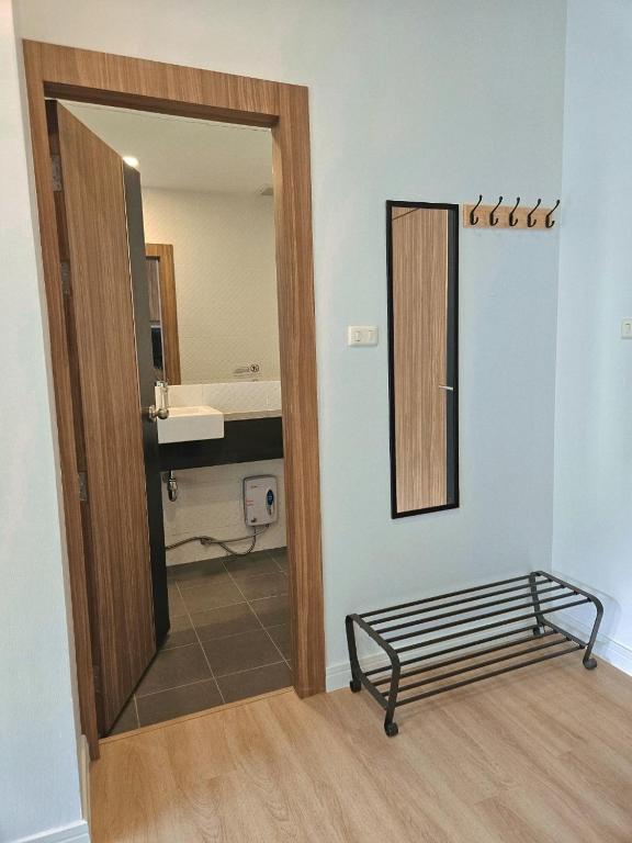 The Olive Studio Room at Chic Condominium photo 3
