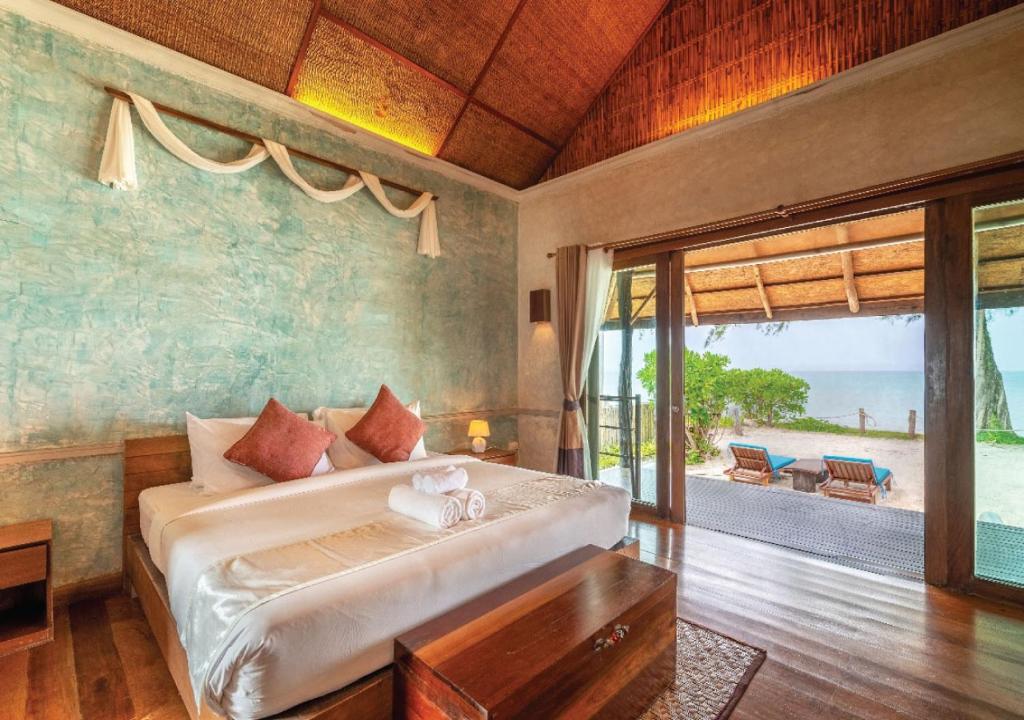 Tinkerbell Resort @ Koh Kood photo 2