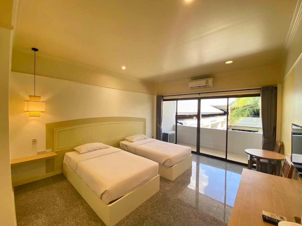 Goldenland Hotel Chiangrai photo 2