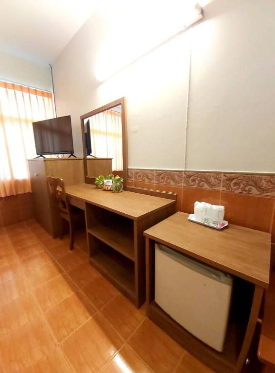 Suriwong Chumphon Hotel photo 3