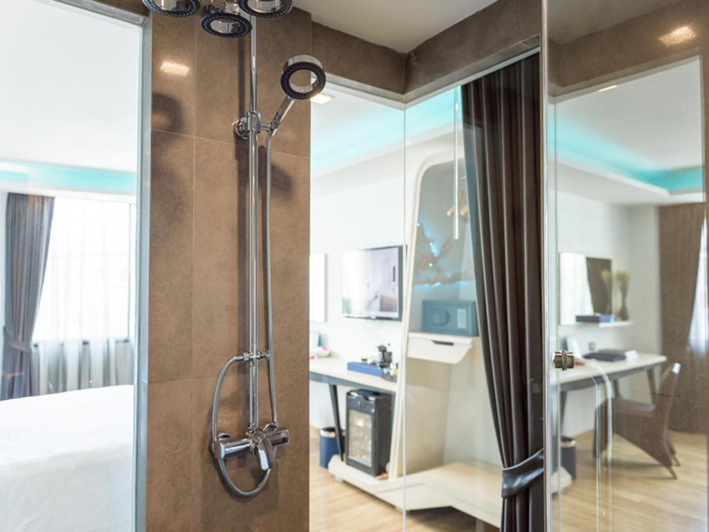 The Xtreme Suites photo 3