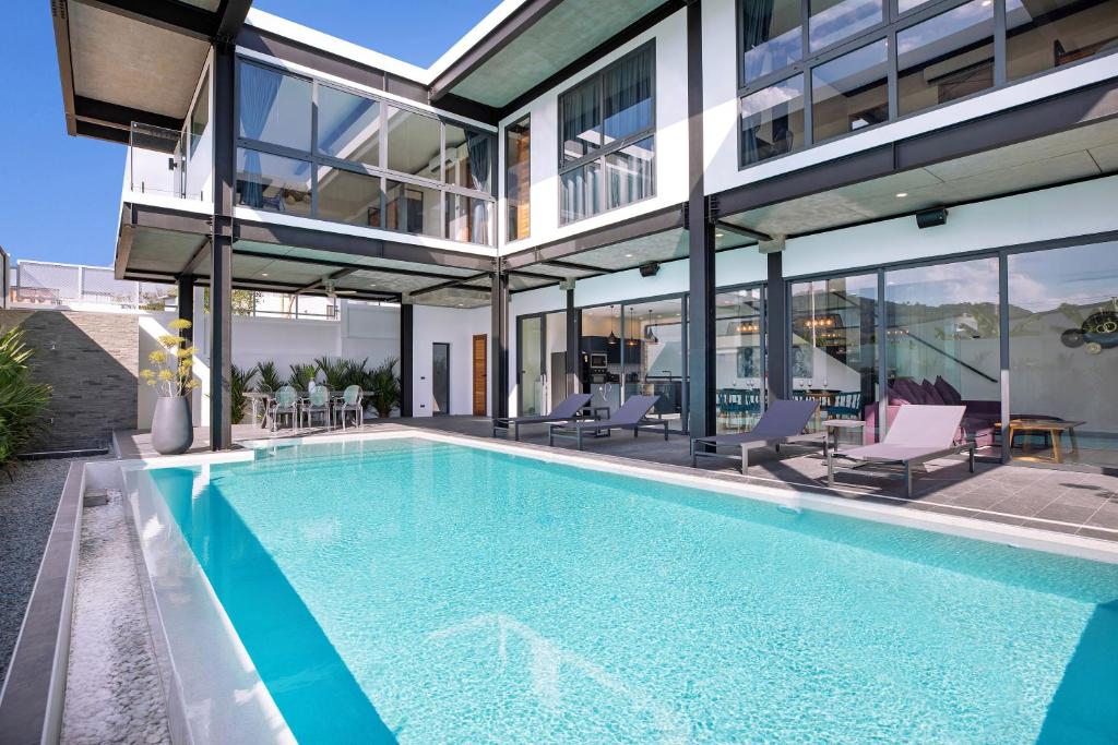 Innovative 4BR Villa Sunset Garden 1 with Oxygen Pool — photo 1