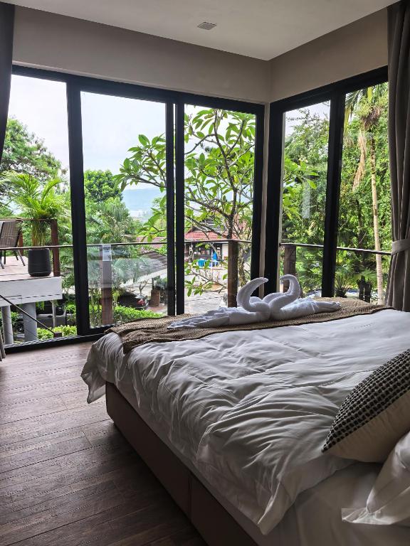 modern hill villa 山间观海私人别墅 photo 2