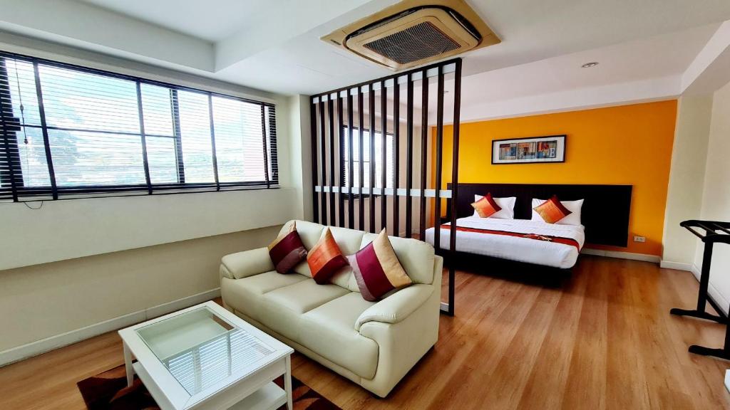 TP House at town photo 2