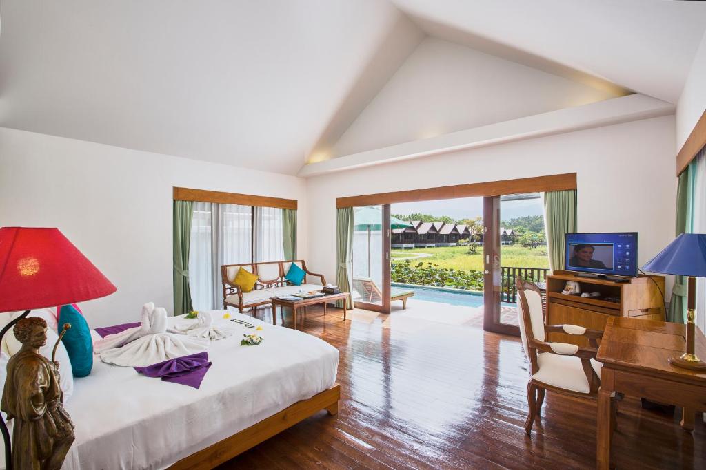 Farmers Villa photo 3