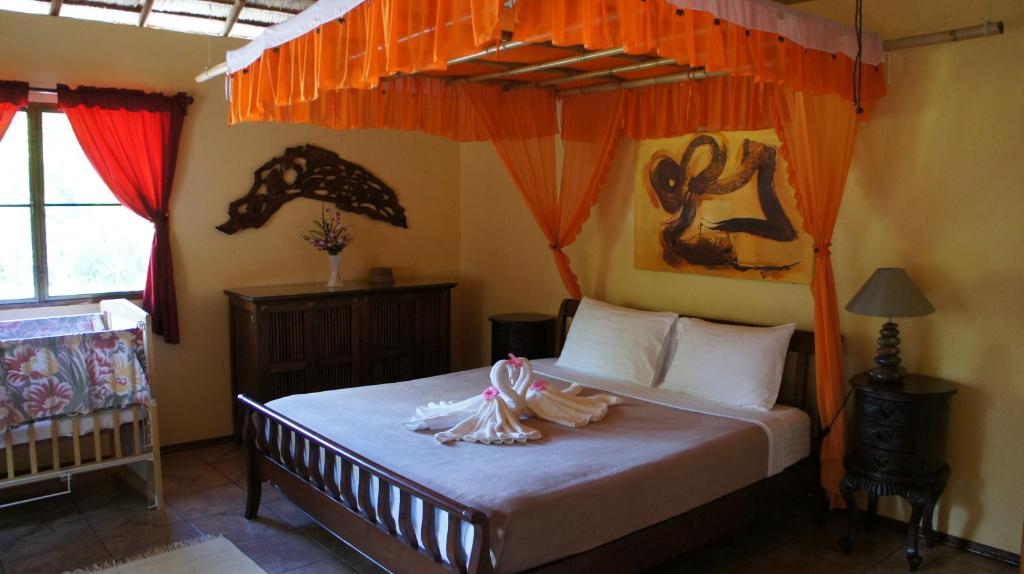 Cliffside Lagoon Villa photo 2
