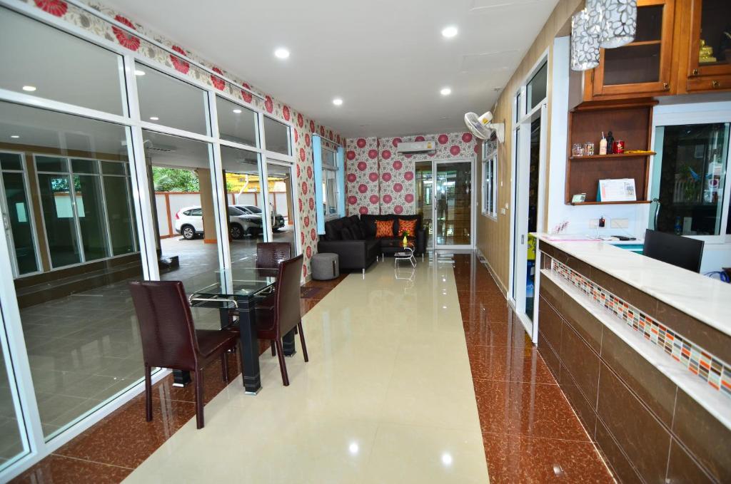 The Best Place photo 3