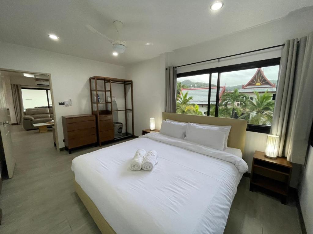 Kamala - 2 BR Pool View Apartment photo 2