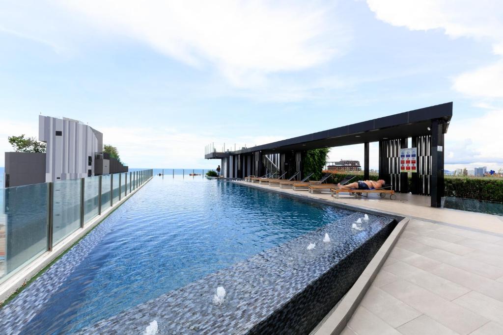 THE BASE apartments at central pattaya — photo 1