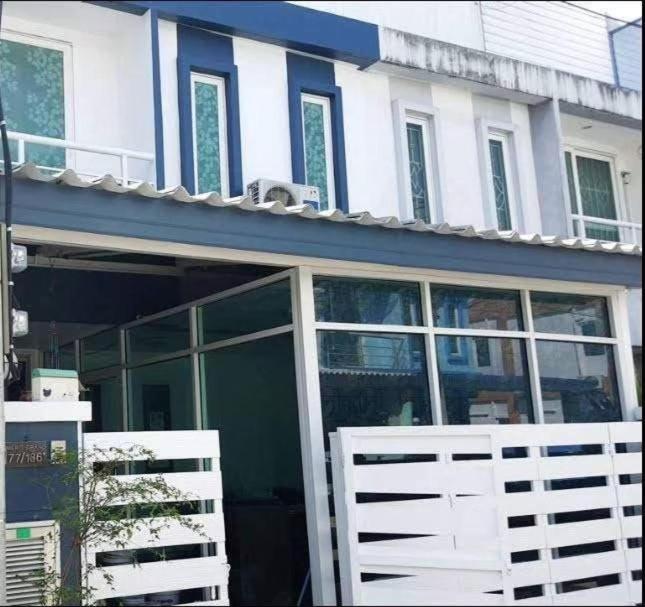 ทาวเฮ้าส์ทั้งหลังใกล้สนามบินดอนเมือง 15 นาที photo 3