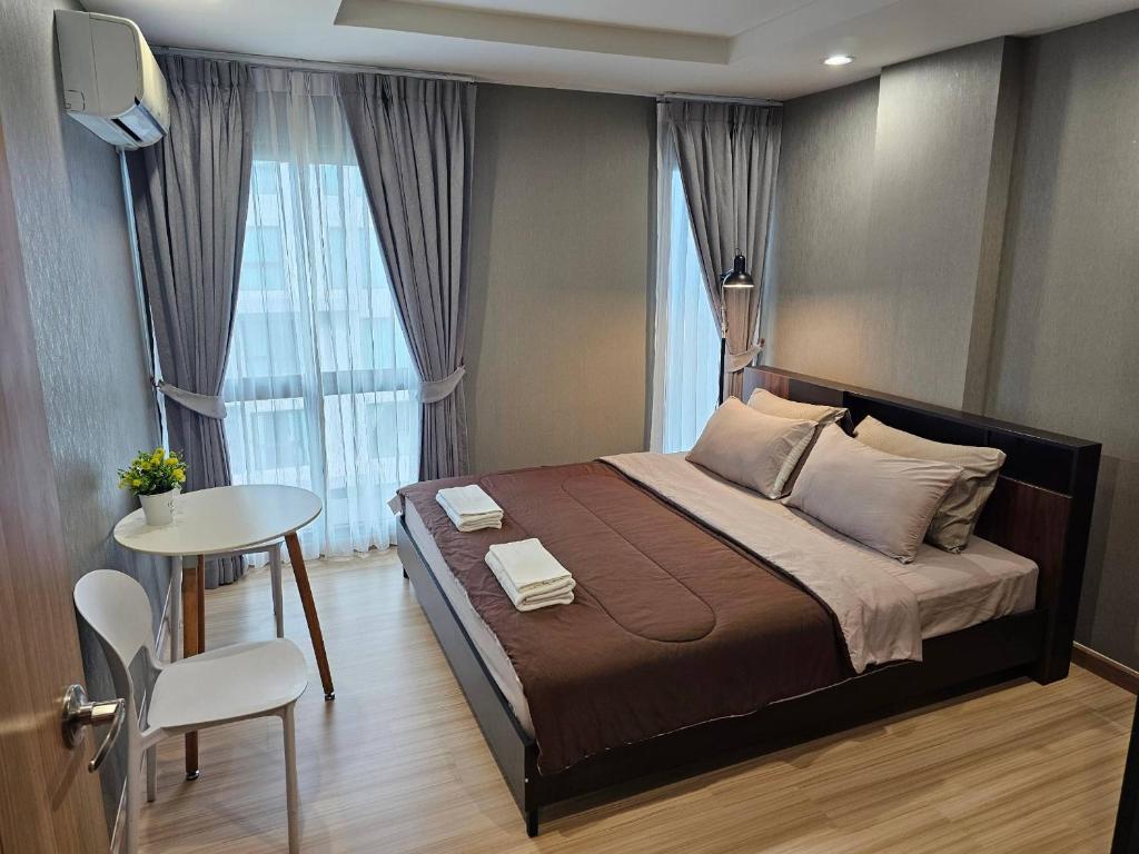 Sun to moon Residence Ayutthaya — photo 1