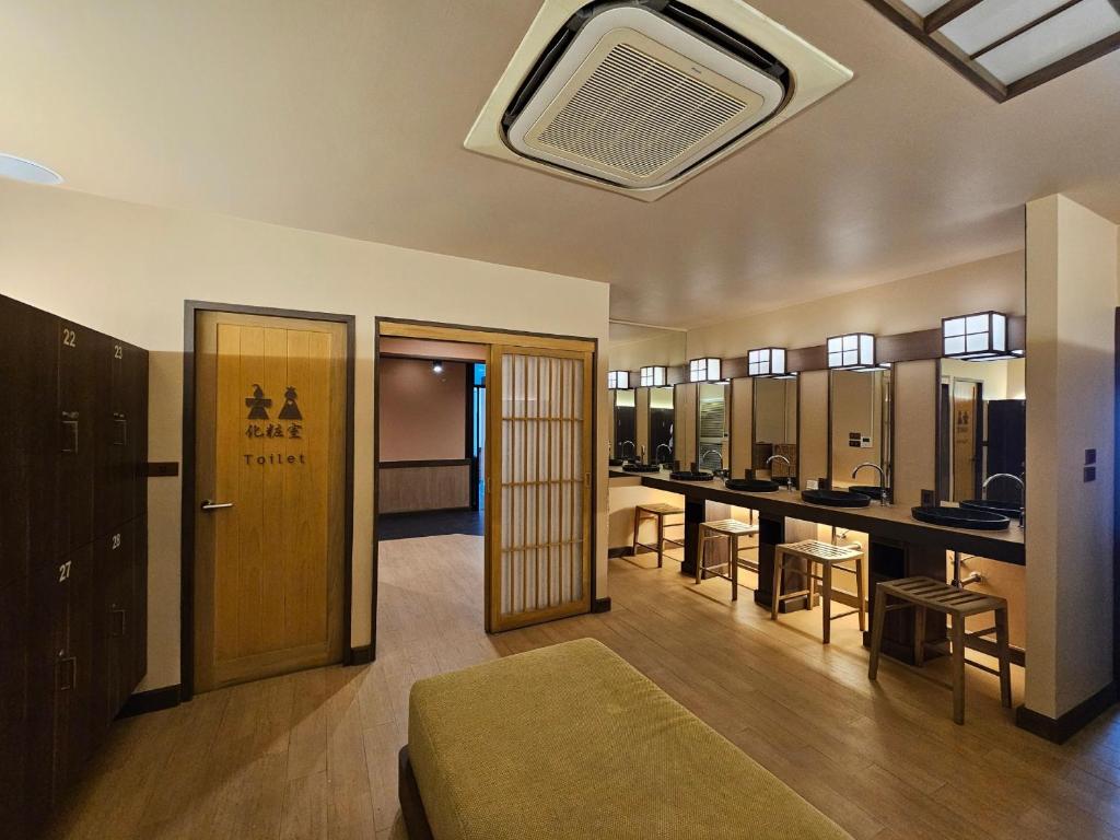 Sun to moon Residence Ayutthaya photo 2