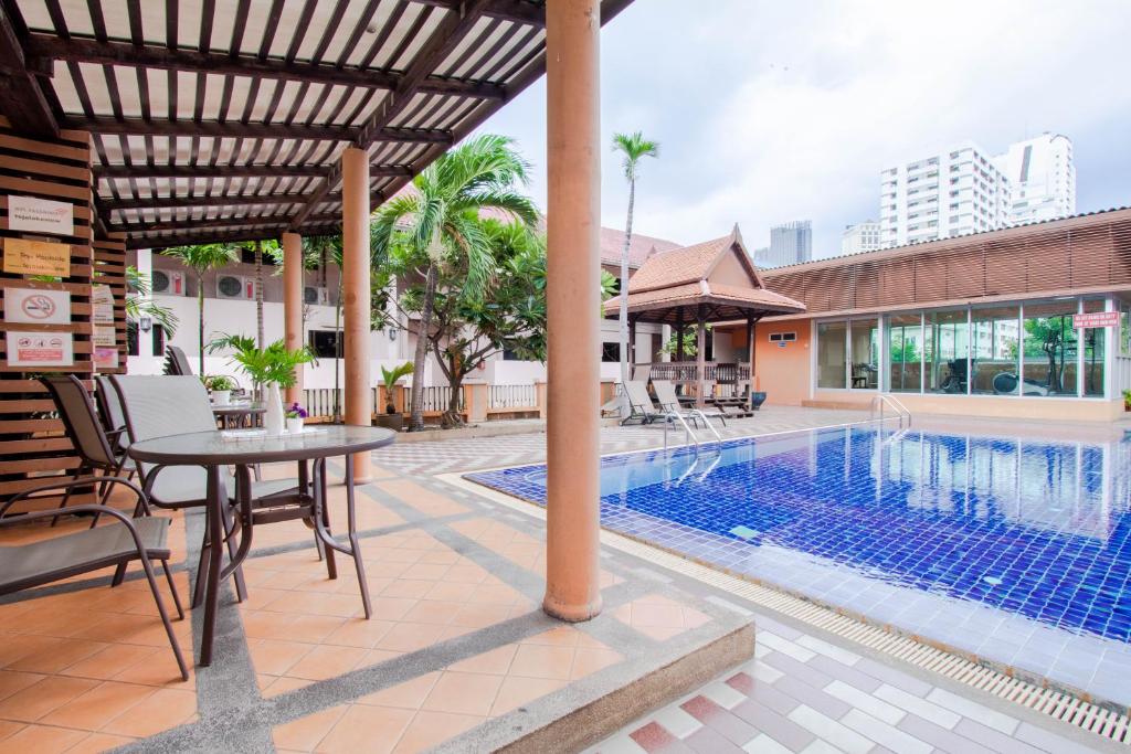 Teja Hotel photo 2