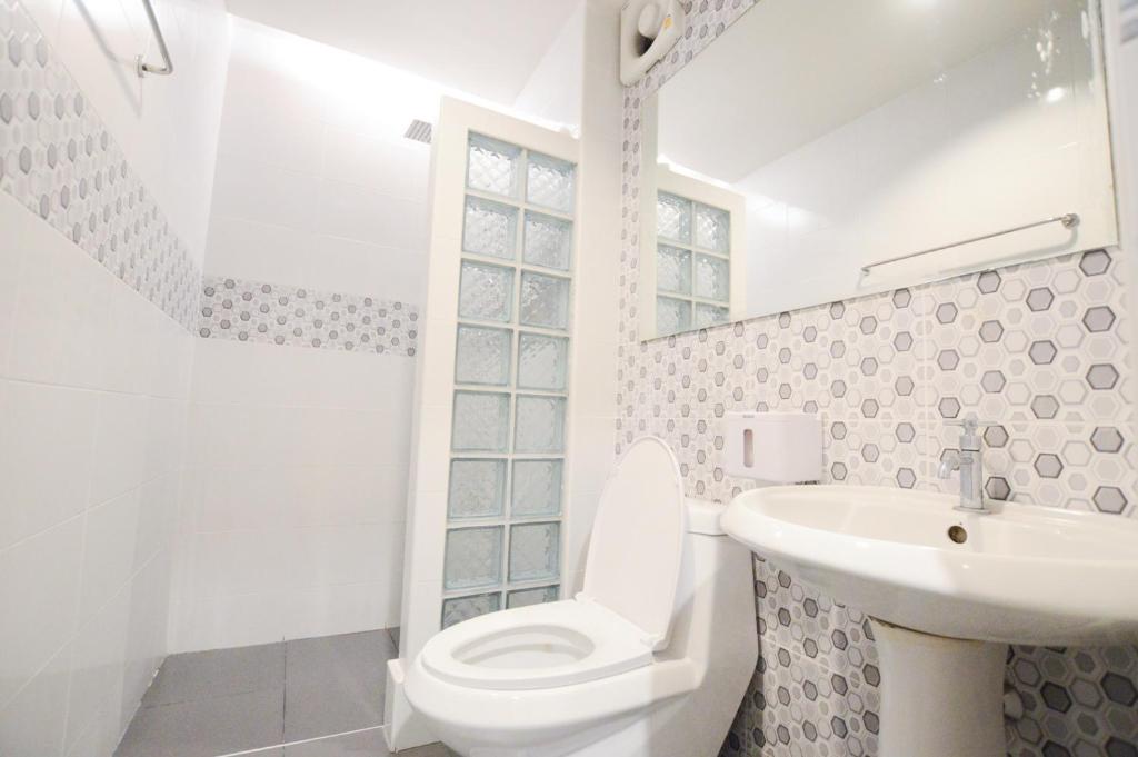 Thaiphiphat house photo 3