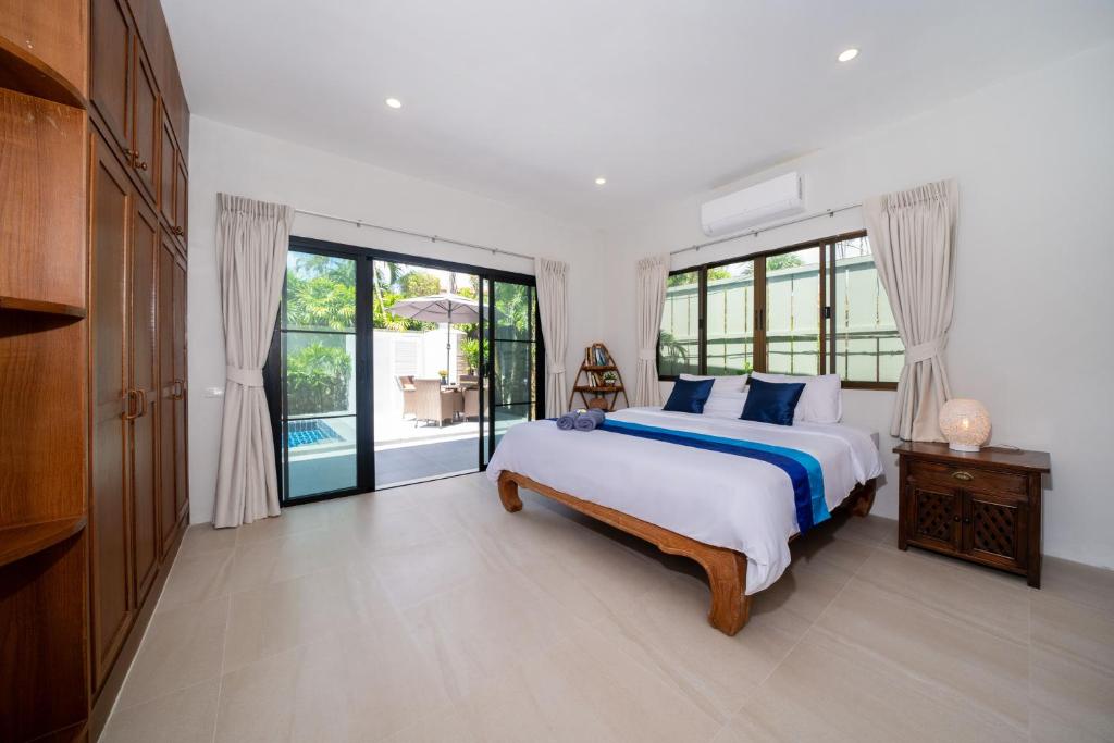 Sanook villas Nai Harn beach photo 2