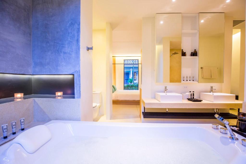 The Anda Mani Khaolak Beachfront Villas - Adult only photo 3