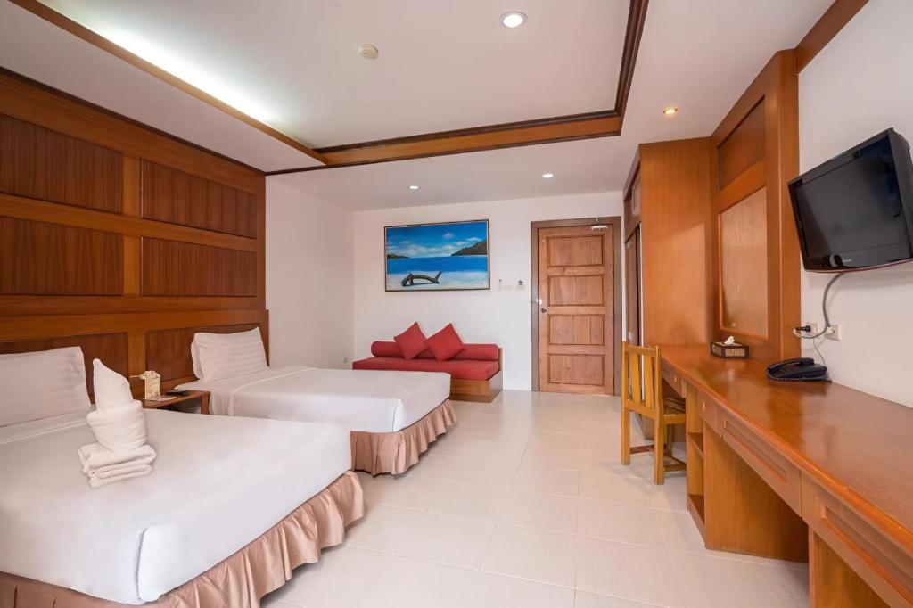 SB Living Place Hotel Phuket Town photo 2