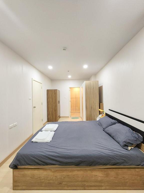 Cozy Downtown Apartment - long stay in Bangkok- MRT Phasi charoen photo 3