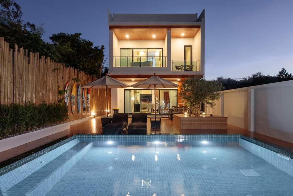 Touchwarin kohyor pool villa ธัชวารินเกาะยอพูลวิลล่า photo 2