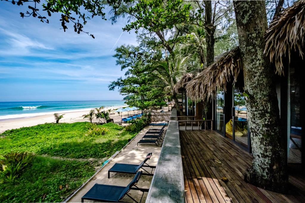 Sealord Naithon Beachfront Villa photo 3
