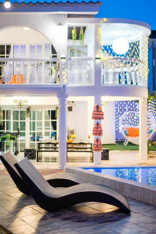 Your Sea Cret pool villa photo 2