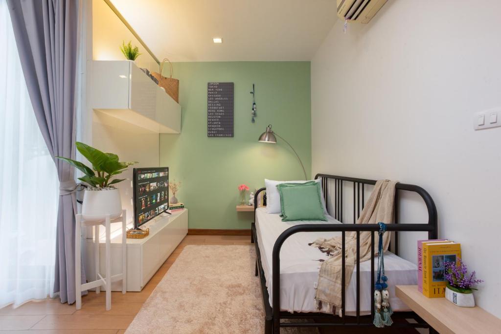 Cozy room near Night bazaar photo 2
