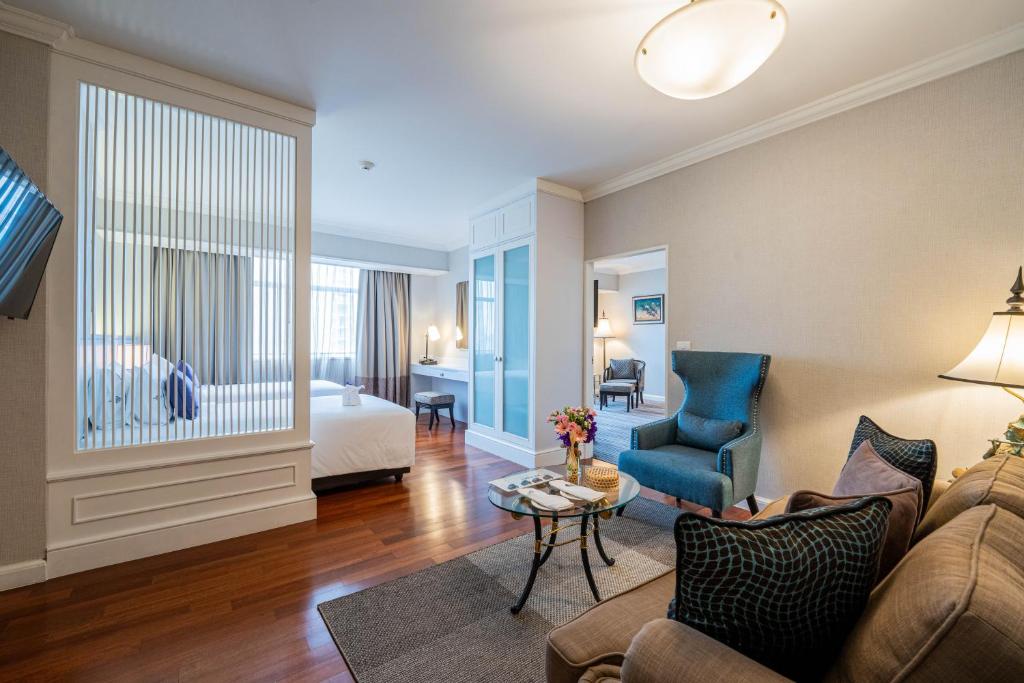 The Sukosol Hotel photo 3