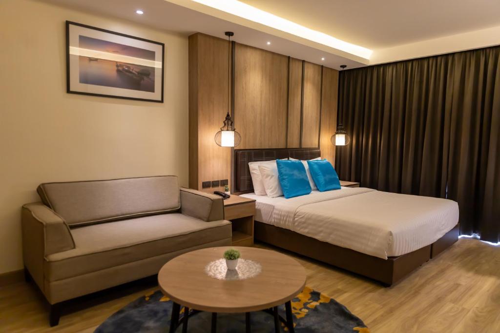 Wyatt Hotel Jomtien Beach photo 2