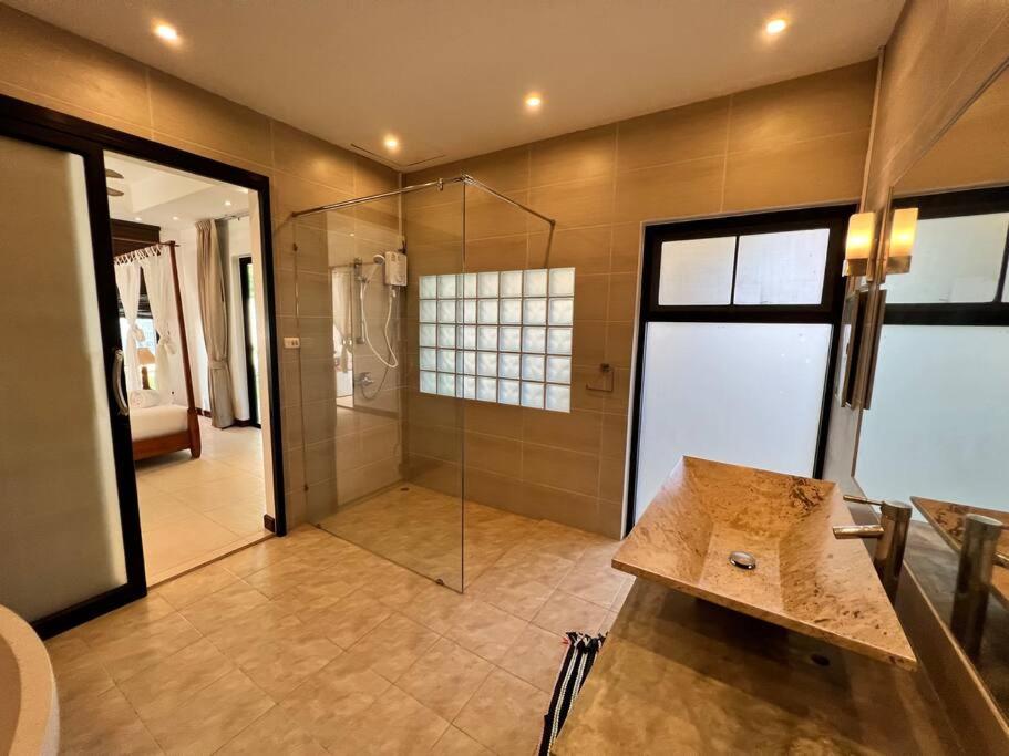 Maya Villa by G Estate photo 3