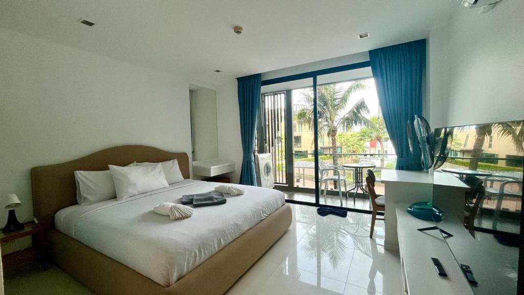 Pixels - Ocean Front Studio with Pool View Cape Panwa photo 2