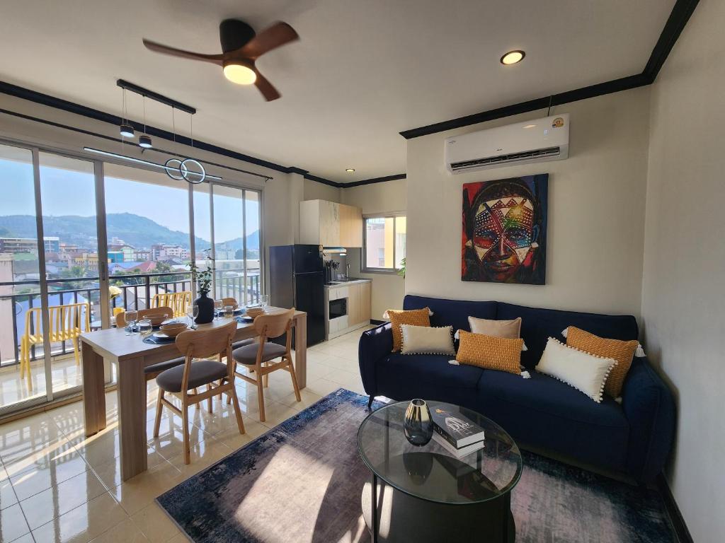Wink City 2 Patong Center close to the Beach — photo 1