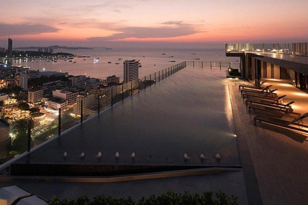 The Base Central Pattaya by Mickey photo 2