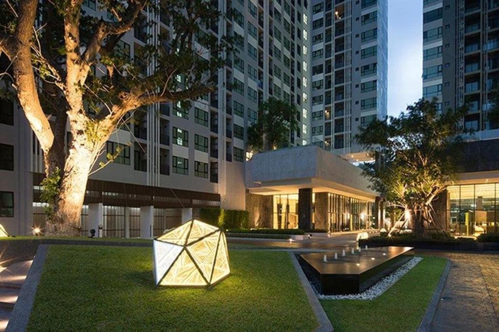 The Base Central Pattaya by Mickey photo 3