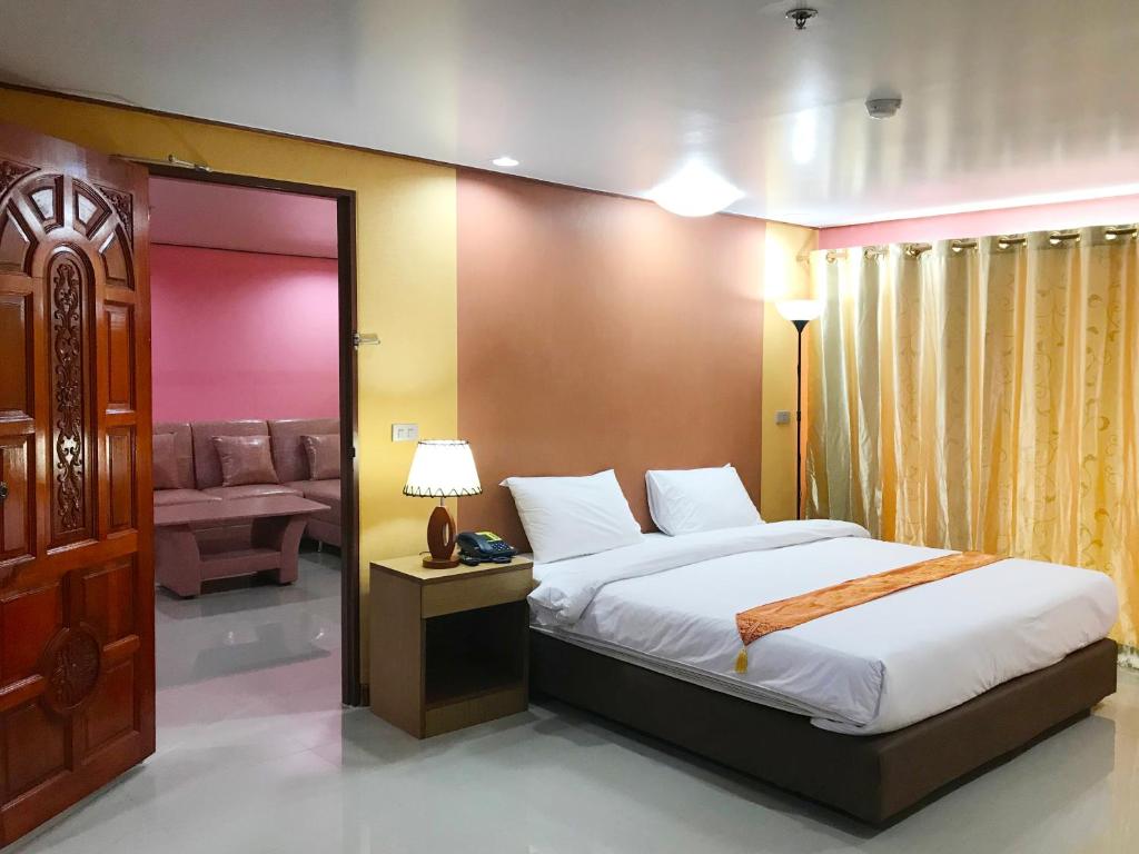 Toh Buk Seng Ayutthaya Hotel photo 2