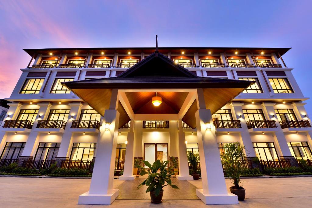 The Choice Hotel - Adults Only — photo 1