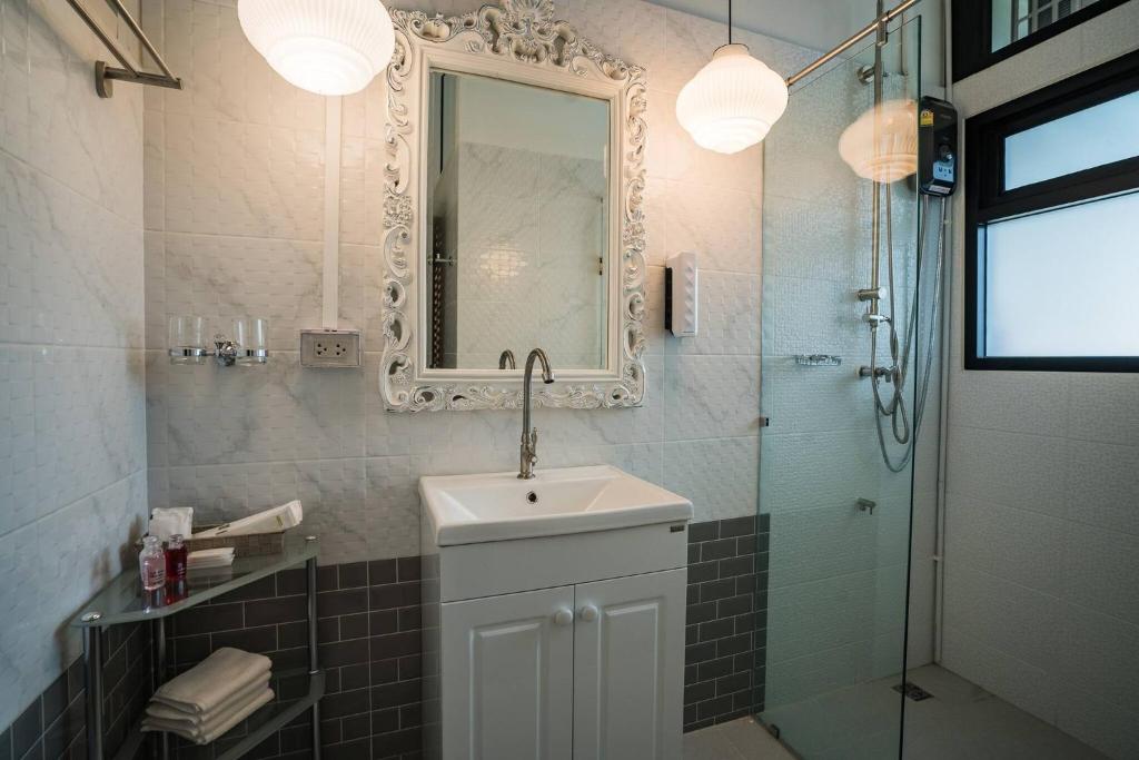 Loft Comfy Stay Near Uni For Friends Family photo 3