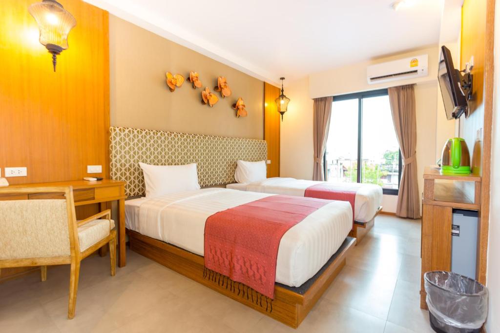 The Signature Hotel @ Thapae — photo 1
