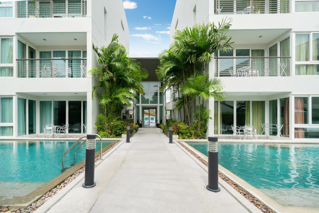 Holiday apartment at Palms — photo 1