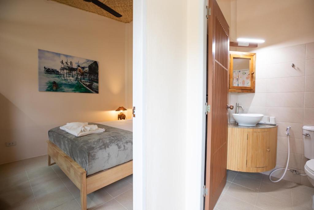 The Hidden Lagoon Resort - Exclusively for Adults photo 3