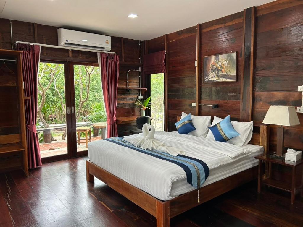 Why Worry Homestay & Café photo 2