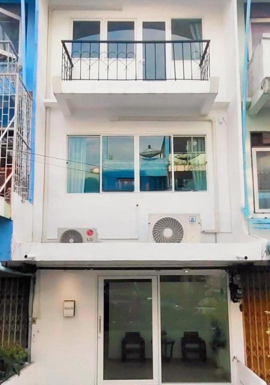 Nitichai Place — photo 1