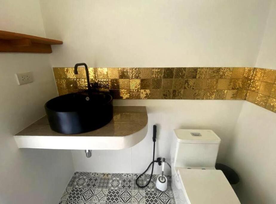 S&S House photo 3