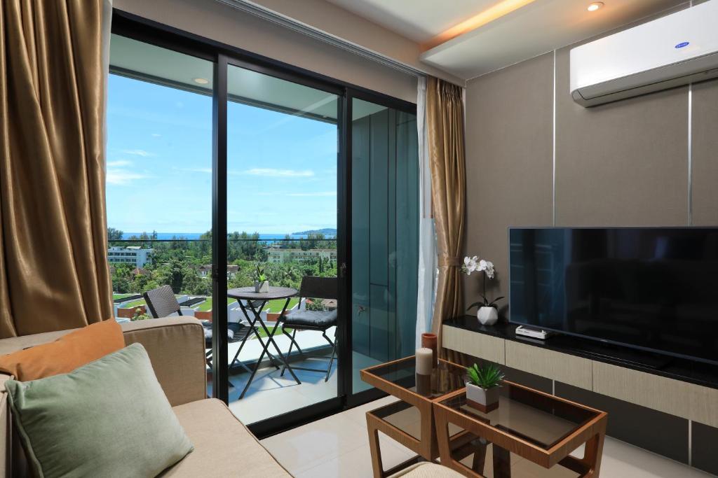 1 bdr Sea view Apartment in Mida Surin Beach by Capital Pro — photo 1