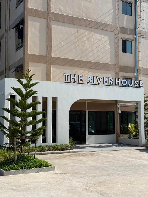 theriverhouse — photo 1